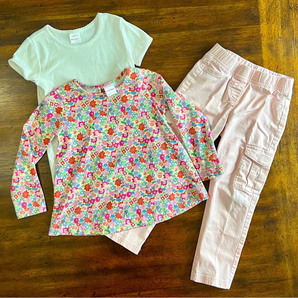 Hanna Andersson 3 piece Swing Top, Tee & Cargo Pant Set Size 5 Size 110 *Play
